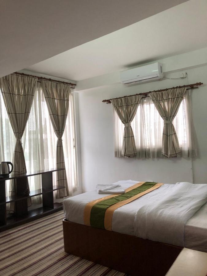Bouddha Green Hotel Катманду Екстер'єр фото
