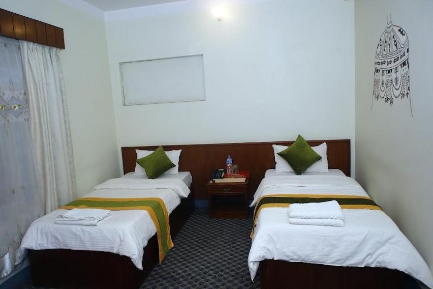 Bouddha Green Hotel Катманду Екстер'єр фото