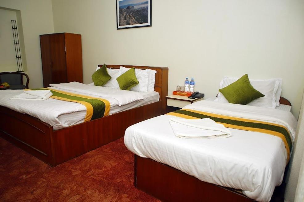 Bouddha Green Hotel Катманду Екстер'єр фото